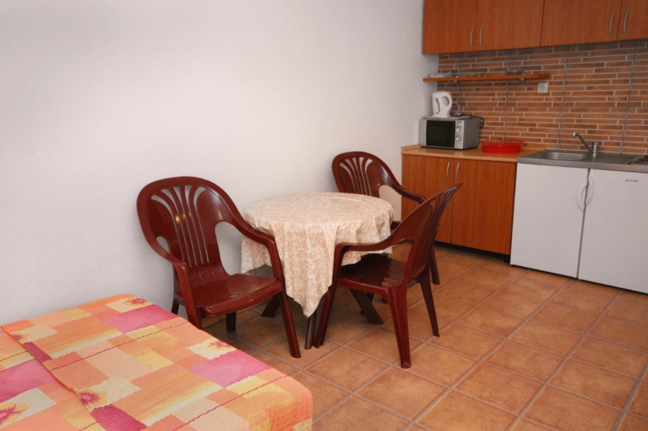 Apartment Podaca 6050A Buitenkant foto