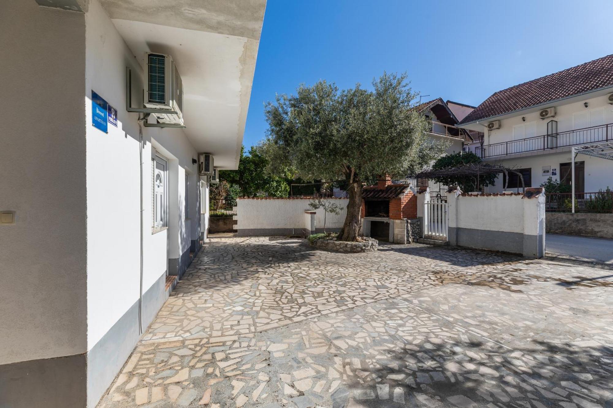 Apartment Podaca 6050A Buitenkant foto